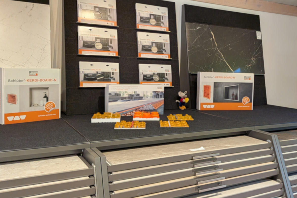 Impressionen aus der Fliesenausstellung