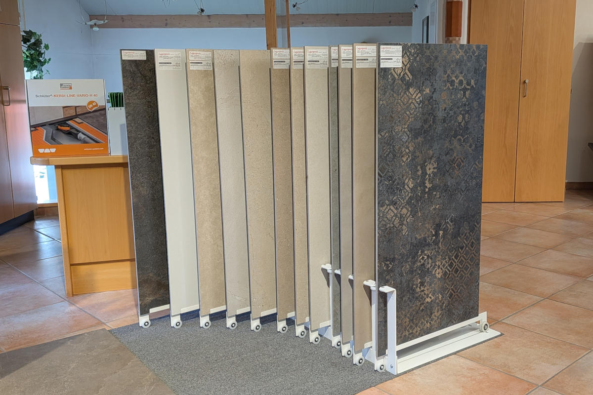 Auswahl an Fliesen in 60 x 120 cm aus dem Lagerprogramm
