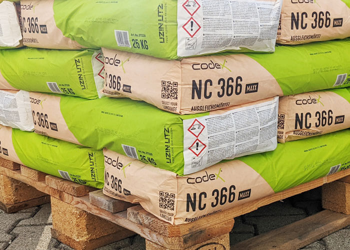 Standfester Ausgleichsmörterl codex NC 366 im 25 KG Sack auf Palette